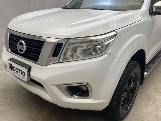 NISSAN-FRONTIER-2017