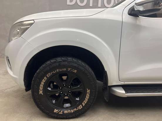 NISSAN-FRONTIER-2.3 16V TURBO DIESEL LE CD 4X4 AUTOMÁTICO NISSAN-FRONTIER-2017