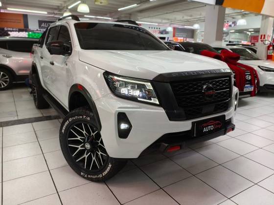 NISSAN FRONTIER 2.3 16V TURBO DIESEL PRO4X CD 4X4 AUTOMÁTICO