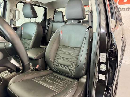 NISSAN-FRONTIER-2022