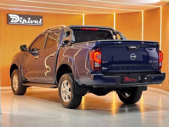 NISSAN-FRONTIER-2024