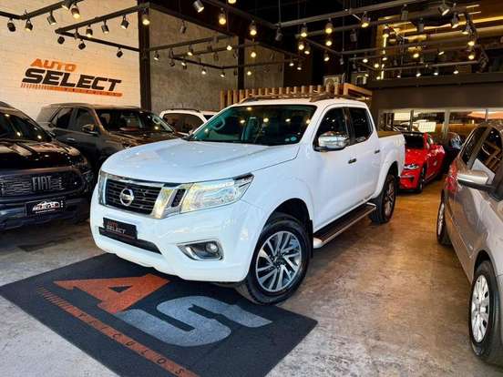NISSAN-FRONTIER-2021