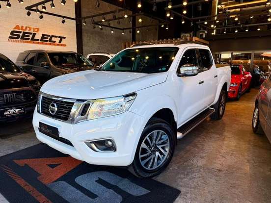 NISSAN-FRONTIER-2021