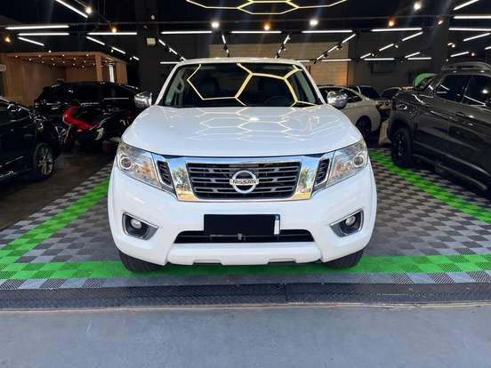 NISSAN-FRONTIER-2019