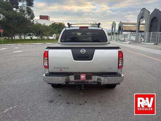 NISSAN-FRONTIER-2.5 LE 4X4 CD TURBO ELETRONIC DIESEL 4P AUTOMÁTICO NISSAN-FRONTIER-2011