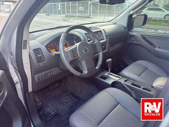 NISSAN-FRONTIER-2.5 LE 4X4 CD TURBO ELETRONIC DIESEL 4P AUTOMÁTICO NISSAN-FRONTIER-2011