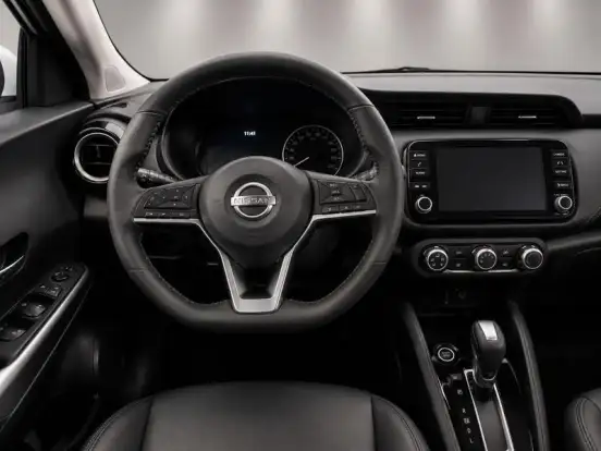 NISSAN-KICKS-2023