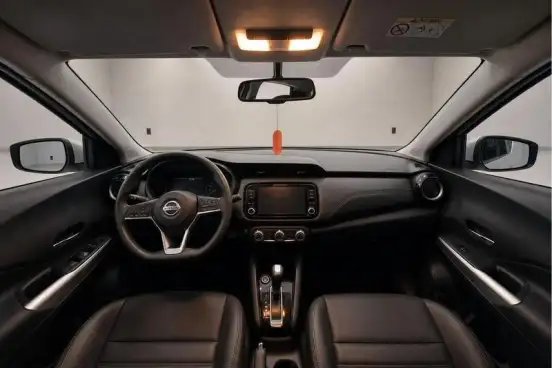 NISSAN-KICKS-2023