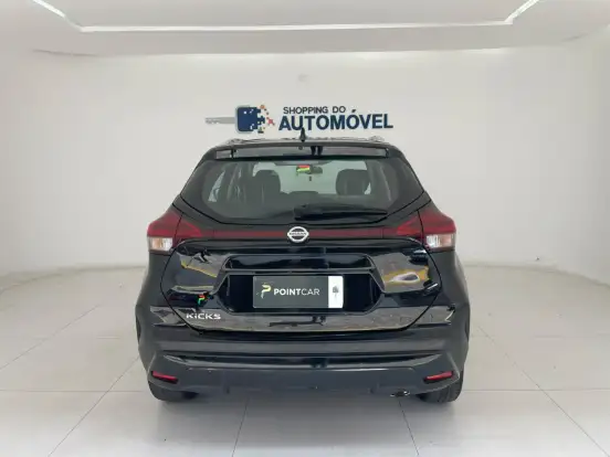 NISSAN-KICKS-2022