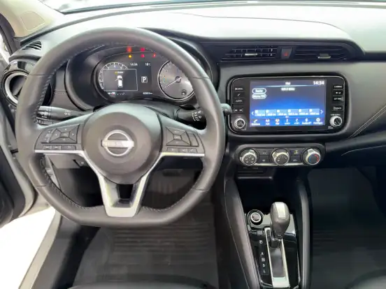 NISSAN-KICKS-2023