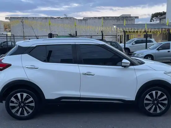 NISSAN-KICKS-1.6 16V FLEXSTART SL 4P XTRONIC NISSAN-KICKS-2017