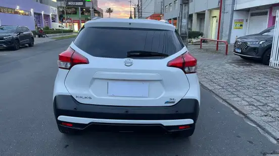 NISSAN-KICKS-2017