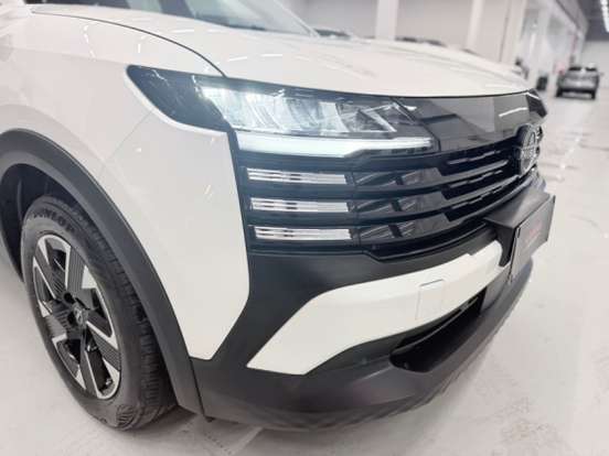 NISSAN-KICKS-2025
