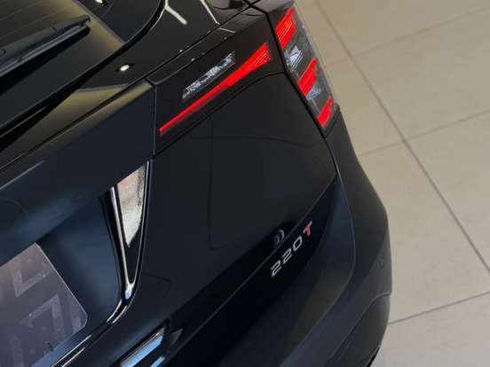 NISSAN-KICKS-2025