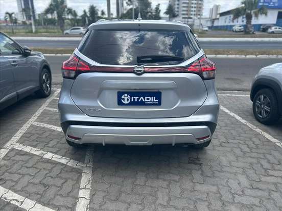 NISSAN-KICKS-2024