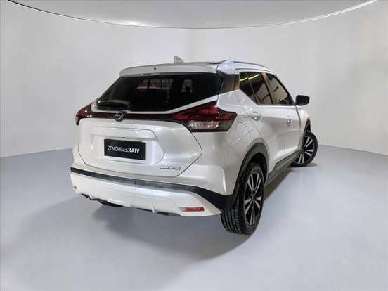 NISSAN-KICKS-2024