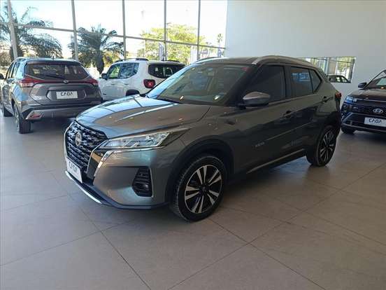 NISSAN-KICKS-2023
