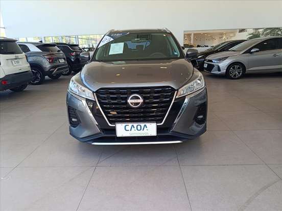 NISSAN-KICKS-2023