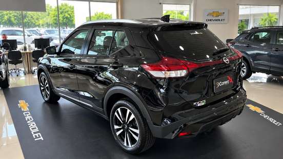 NISSAN-KICKS-2022