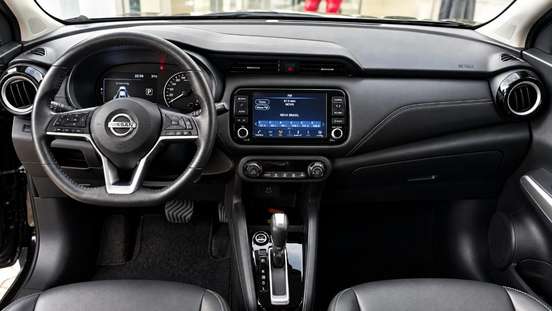 NISSAN-KICKS-2022