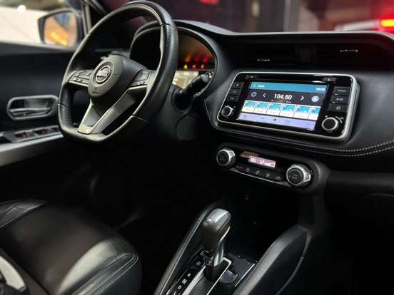 NISSAN-KICKS-2022
