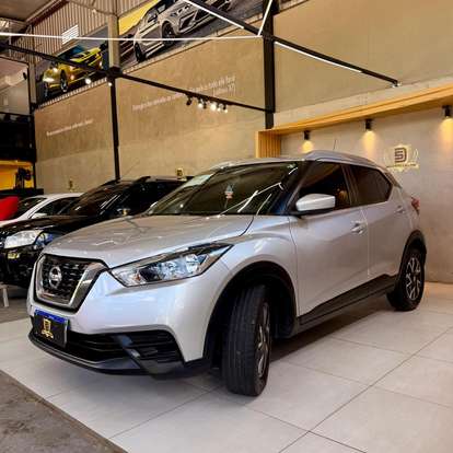 NISSAN-KICKS-2018