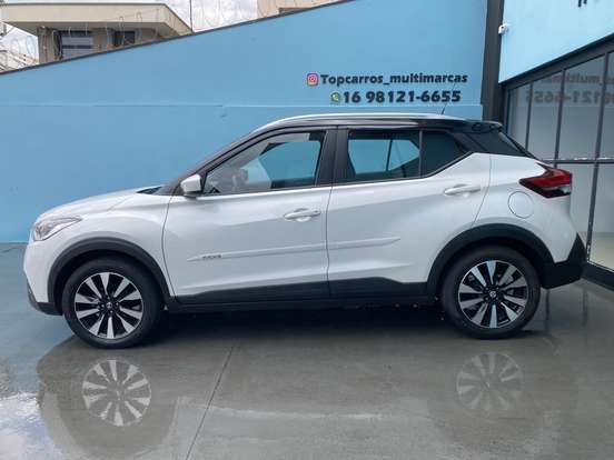 NISSAN-KICKS-2017
