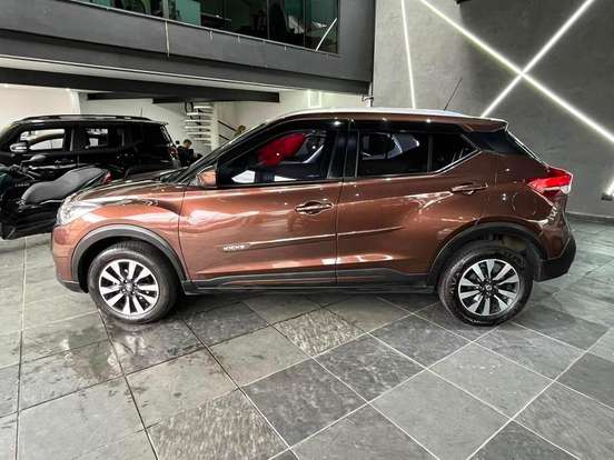 NISSAN-KICKS-2020