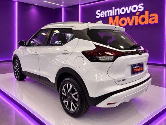 NISSAN-KICKS-2024