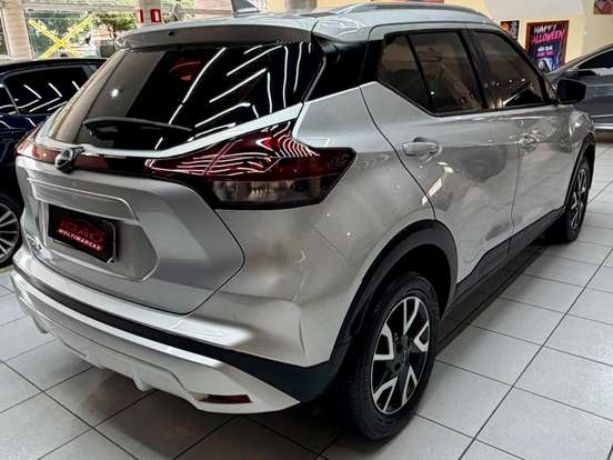 NISSAN-KICKS-2024