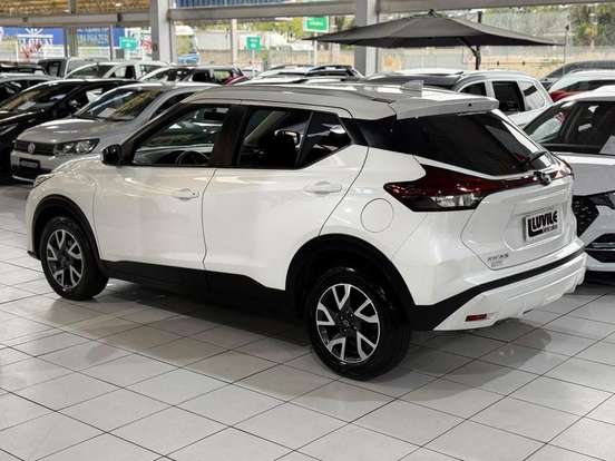 NISSAN-KICKS-2024