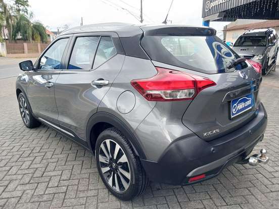 NISSAN-KICKS-2018