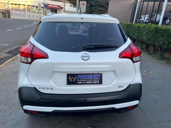 NISSAN-KICKS-2020