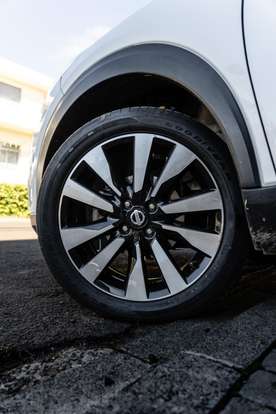 NISSAN-KICKS-2016