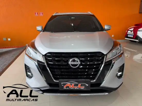 NISSAN-KICKS PLAY-2025