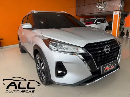NISSAN-KICKS PLAY-2025