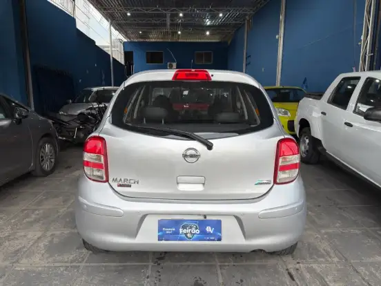 NISSAN-MARCH-1.6 S 16V FLEX 4P MANUAL NISSAN-MARCH-2013