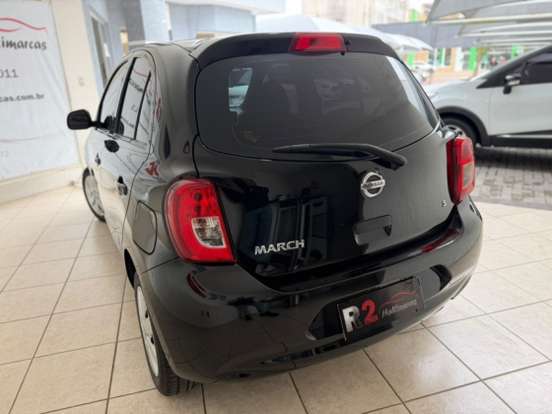 NISSAN-MARCH-2016