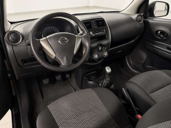 NISSAN-MARCH-2017