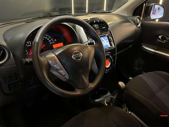 NISSAN-MARCH-2016