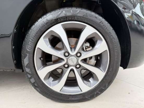 NISSAN-MARCH-1.6 SL 16V FLEX 4P MANUAL NISSAN-MARCH-2015