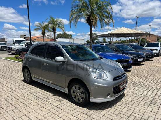 NISSAN-MARCH-1.6 SR 16V FLEX 4P MANUAL NISSAN-MARCH-2013
