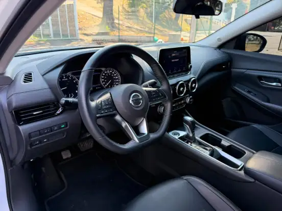 NISSAN-SENTRA-2023