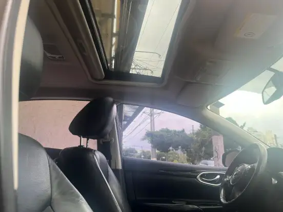 NISSAN-SENTRA-2017