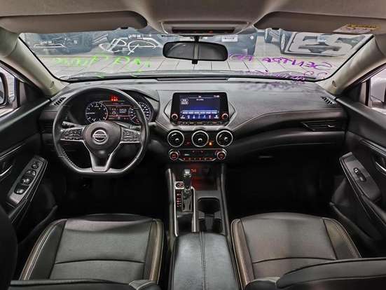 NISSAN-SENTRA-2023