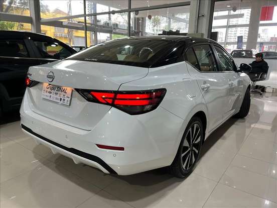 NISSAN-SENTRA-2025