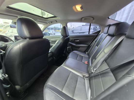 NISSAN-SENTRA-2023
