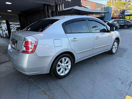 NISSAN-SENTRA-2009