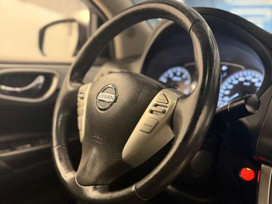NISSAN-SENTRA-2014