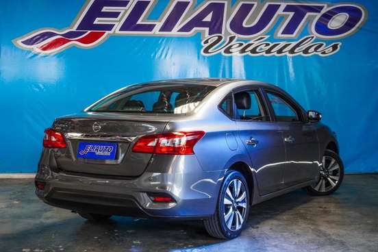NISSAN-SENTRA-2.0 SV 16V FLEXSTART 4P AUTOMÁTICO NISSAN-SENTRA-2018